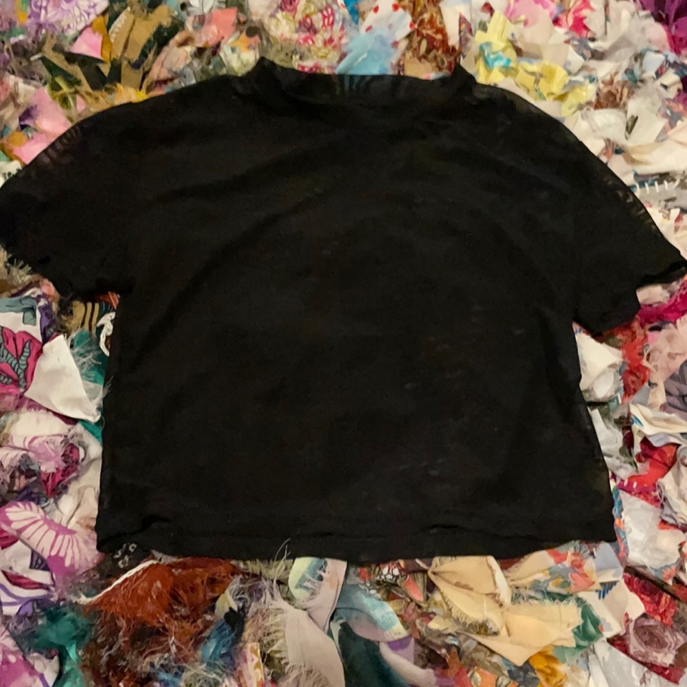 Mesh top , crop top , size XS